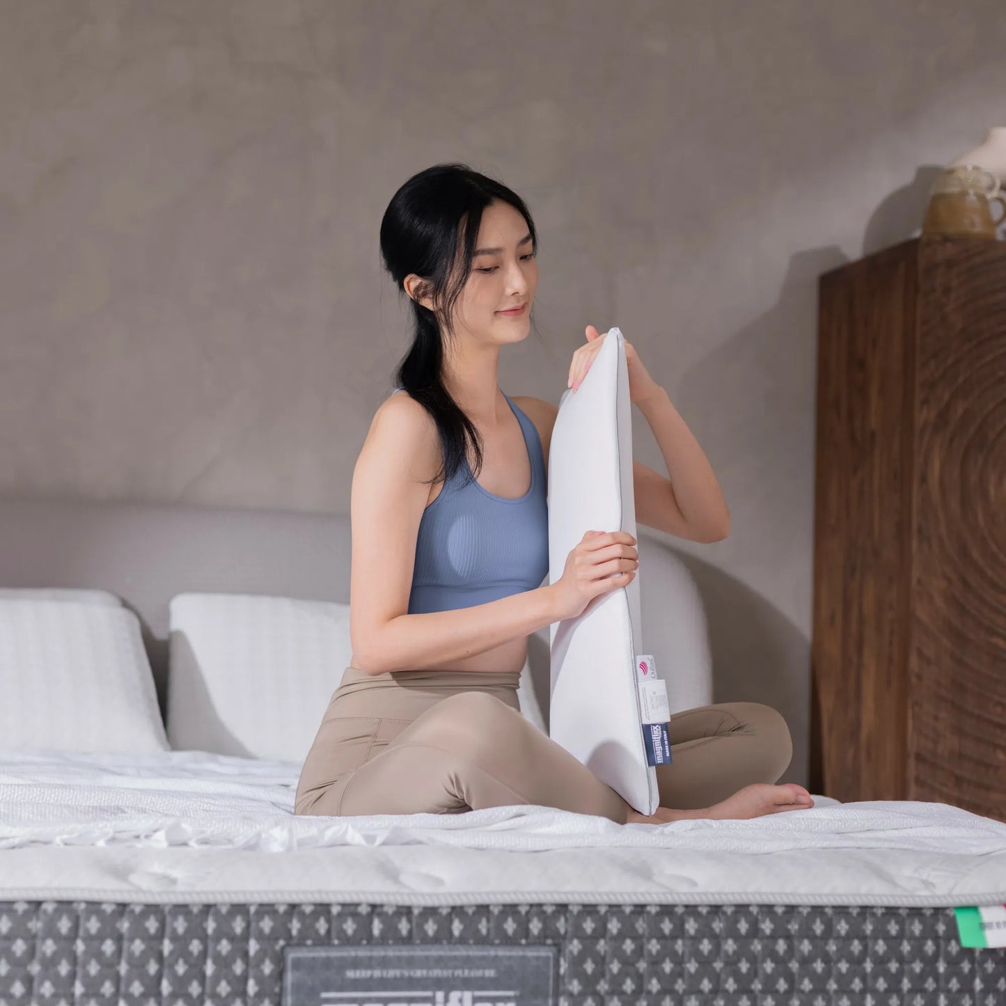 Magniflex® 恆溫薄身枕頭 Outlast® Superior Flat Pillow